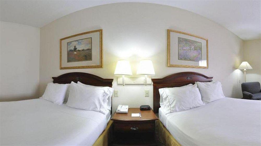 Country & By Radisson, Houston Northwest, Tx Hotel