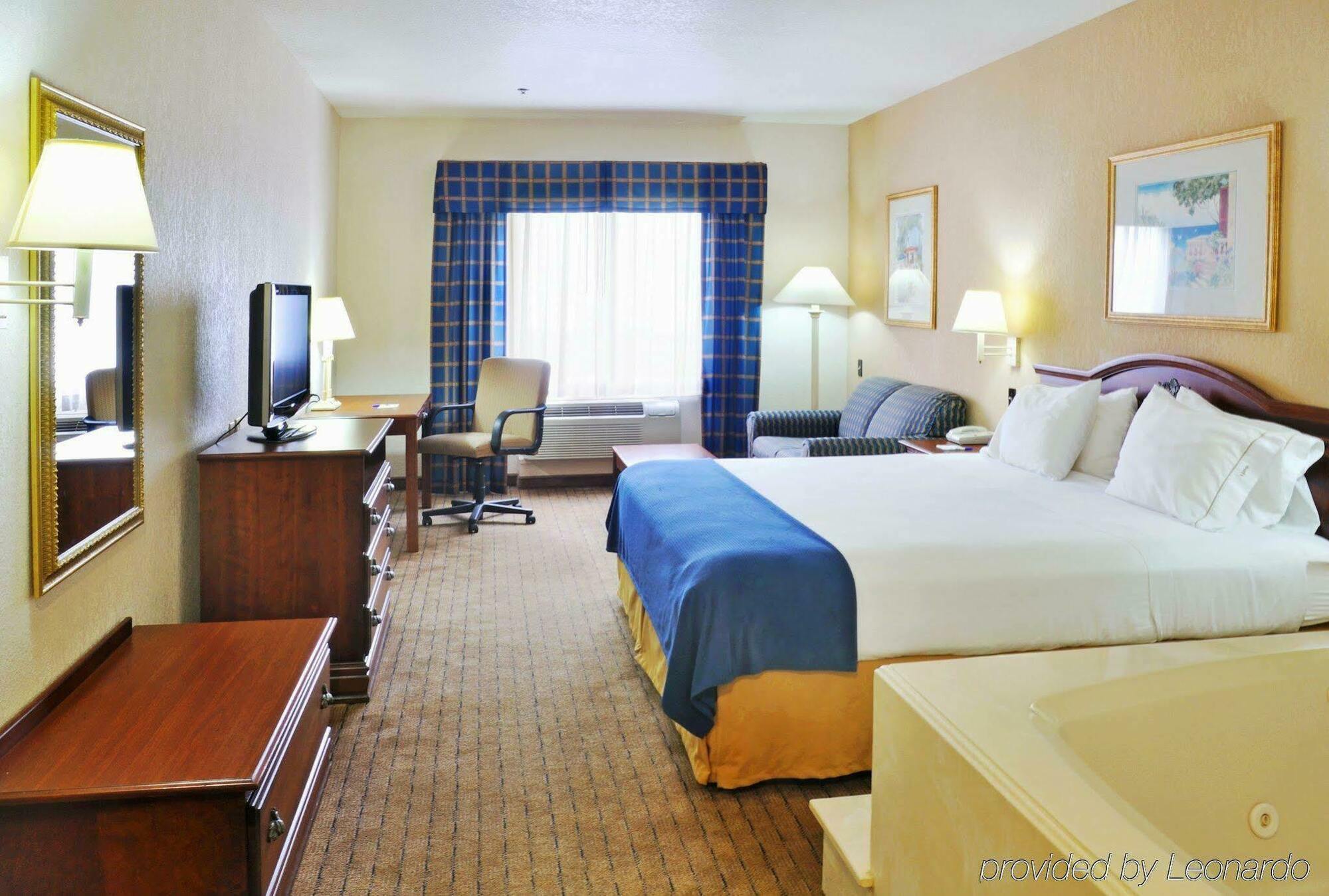Country & By Radisson, Houston Northwest, Tx 2*